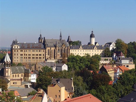 Stadtansicht mit Schloss